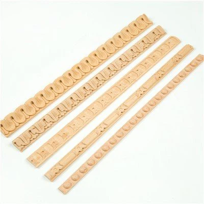 Rezbareni drveni okvir